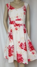 Laura Ashley Kleid 40 Rosen