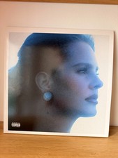 LANA DEL REY - BLUE BANISTERS