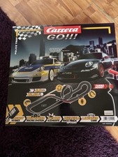 Carrera Rennbahn Porsche Carrera 911 GT3 RS + 911 Polizei Turbo Boost NEU + OVP