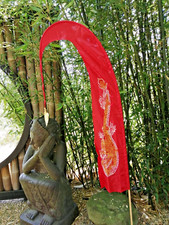 Balifahne Bali Garten Fahne rot Drache Motiv Deko Set mit Stab Bambusstab 120cm