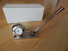 Tischuhr Golfball mit