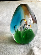 Glasei, Glaskugel, Traumkugel in Eiform Briefbeschwerer Deko Weinfurter Glasdorf