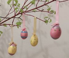 4 handbemalte Ostereier rosa gelb Vintage Osterdeko zum Aufhängen am Osterstrauß