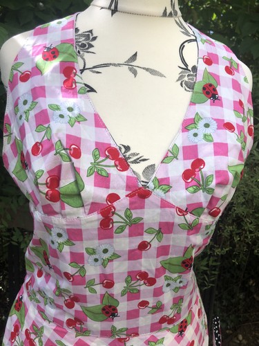 Süßes kirschkleid von - kirschkleid,