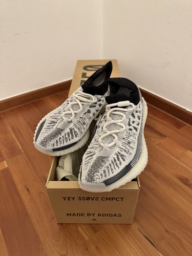 Adidas yeezy 350 - adidas,
