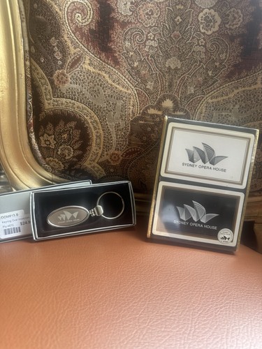 Sydney opera house souvenir - opera,