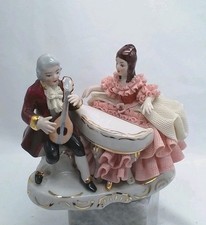 Porzellan Figur musizierendes