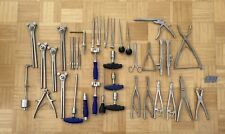 Chirurgische OP Instrumente Konvolut der Marke Ulrich Arzt Dr.