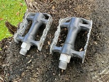 1 Paar Pedale Fahrrad MTB Downhill schwarz/grau