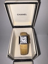 CHANEL Damenuhr Mademoiselle