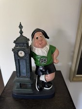Gartenzwerg Fußball Hannover 96 limitierte Fanartikel Kröpcke Uhr