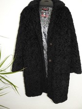 Damenmantel von FRIEDA &