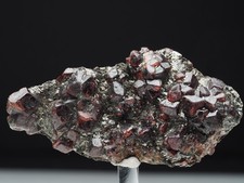 Granat, Var. Almandin