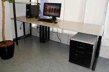 VOKO TEC10 Schreibtisch-Kombi 160 + 80 linear Unterbau schwarz | Platte h'grau