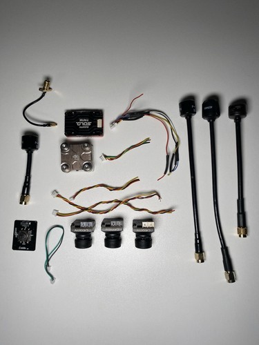 Analog fpv konvolut 3x caddx - analog,