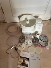 Bosch Küchenmaschine MUM 6612 MUM 6612/03 600 Watt FD7512 MUM6612 mit Kochbuch