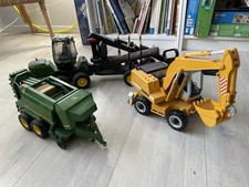 Bruder Konvolut Fahrzeuge Gebraucht Bagger , Holz TranspUnd Heuballenmaschine