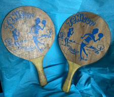 Vintage retro tennis paddel - retro,