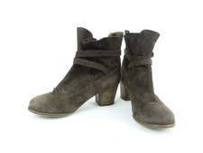 Argila by Pepe Monjo