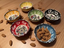 Farbenfrohe Handwerkskunst aus