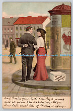 R773898 Mann und Frau stehend