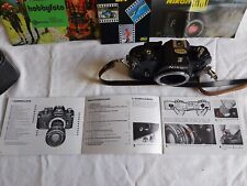 Nikon EM Spiegelreflexkamera mit Gebrauchsanweisung,  s. Fotos u. Beschreibung