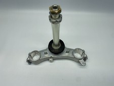 Suzuki GSXR600 K1 Gabelbrücke Unten Bottom Yoke (2) 01'