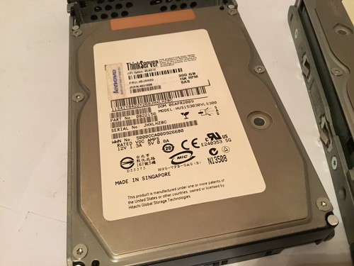 Ibm hus153030vls300 300gb sas - hus153030vls300,