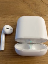 Apple AirPods 1st Generation