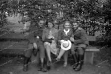 negativ-Oderbruch-Niederfinow-Litschin-Brandenburg-Steintoch-Mädel-Frau-girl-65