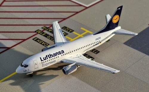 Boeing b737 300 lufthansa - boeing,