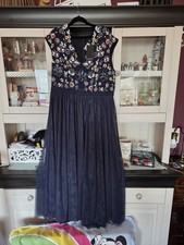 Abendkleid 46 lang und passend