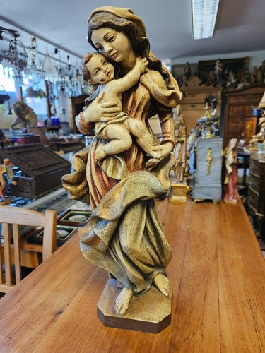 Große schöne heiligenfigur - schöne,