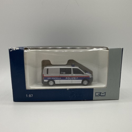 Rietze t5 lr halbbus - 1:87,