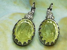 Wunderschöne Gemmen-Ohrringe, silber Kamee in zartem Gelb Frauenkopf Swarovski