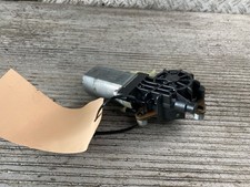 81110 engine hood wing rear