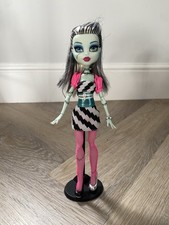 Frankie Stein Dawn Of The