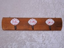 Holz Handtuch Hakenleiste mit Emaille Schildern Vintage Antik-Design - Handmade