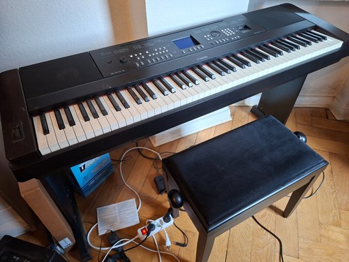 Yamaha piano dgx 650 schwarz - e-piano,