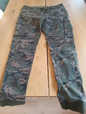 Camouflage Tarnhose In Der