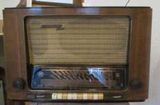 GRUNDIG 4010 RÖHRENRADIO