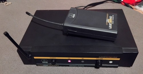 Akg uhf receiver and - uhf,