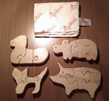 schönes massives Holzpuzzle -