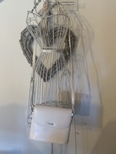 Picard Umhängetasche Schultertasche Crossover weiß Glattleder Rindsleder Berlin