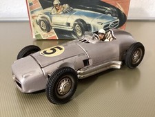 JNF MERCEDES MONOPOSTO