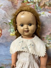 Charakter-Massepuppe um