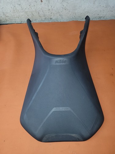 Ktm duke 125 - 125, sitz