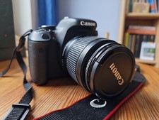 Canon EOS 600D  18.0MP Digitalkamera, Opjektiv 18 -55 mm, Zugehörpaket