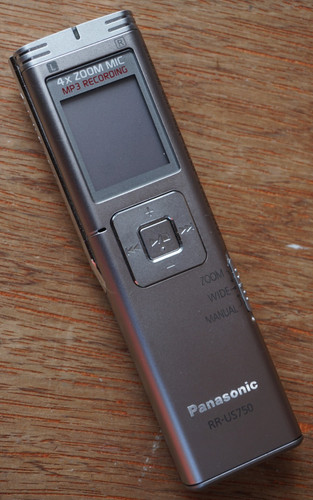 Panasonic uc750 voice - panasonic,