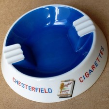CHESTERFIELD Antiker Porzellan